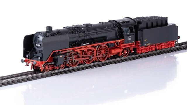 Trix T25001 — DRG Class 01 Steam Era II